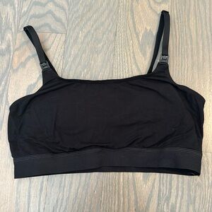 Storq Essential pumping and nursing bra